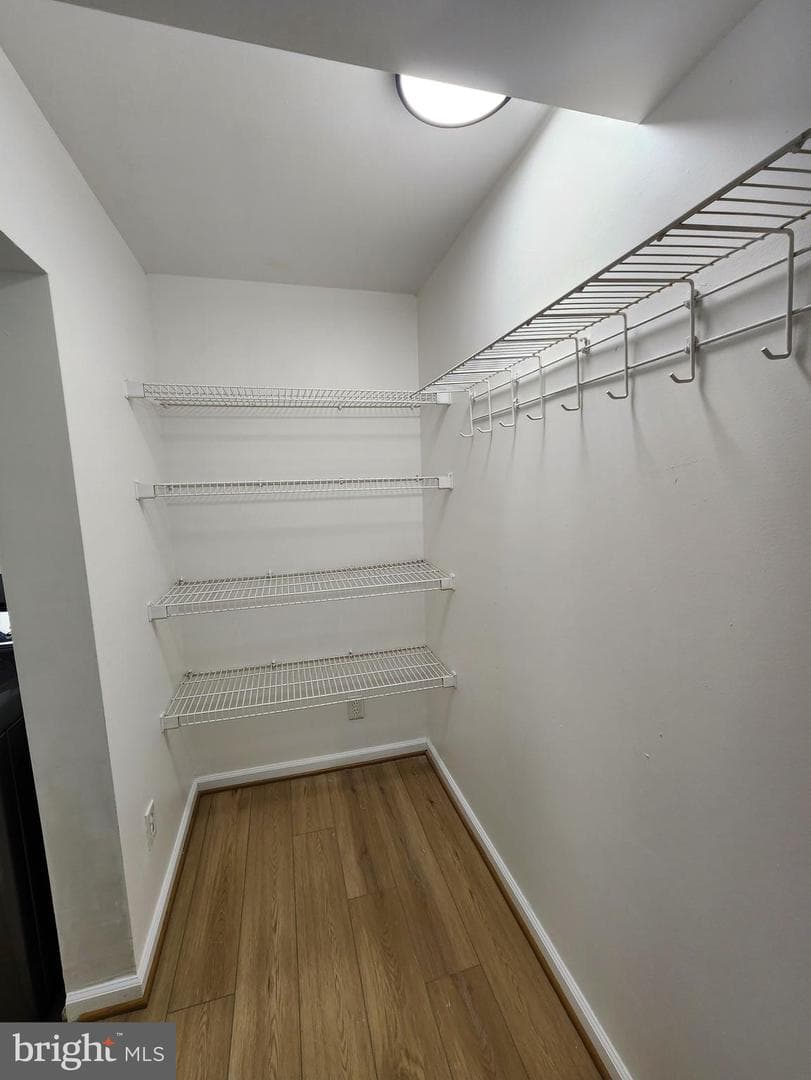 1206 Caldwell Court S photo 37