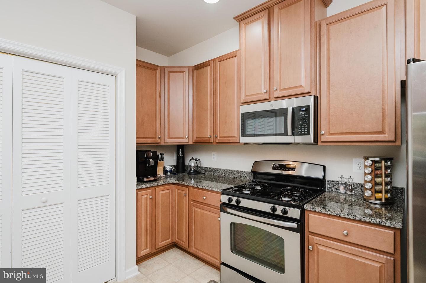 303 Lothian Way #303 photo 26
