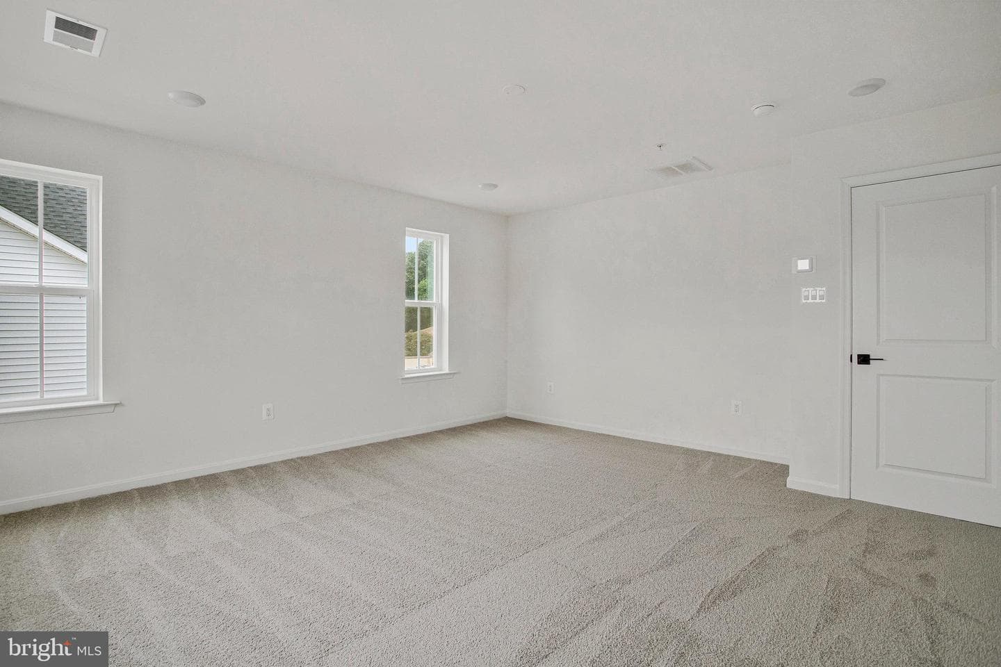 1618 Shady Tree Court photo 32