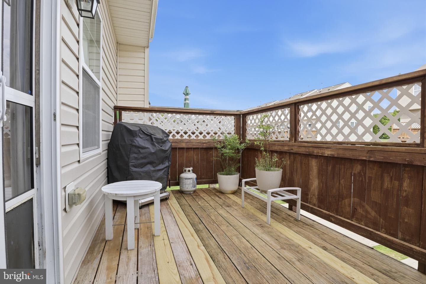 626 Snowberry Way photo 36