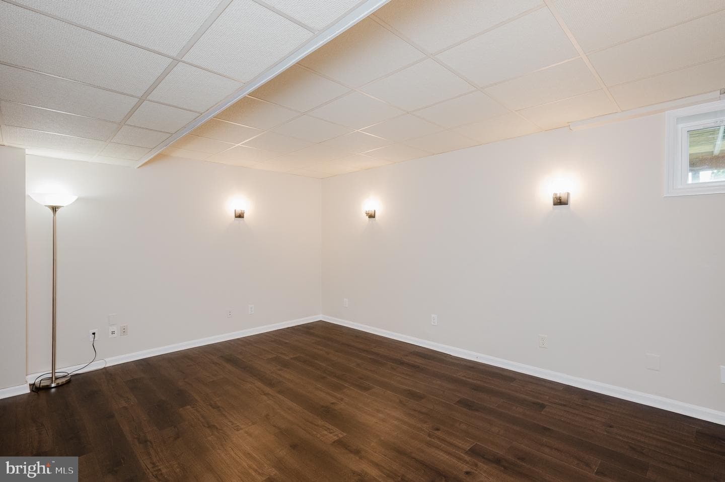 1245 Athens Court photo 37