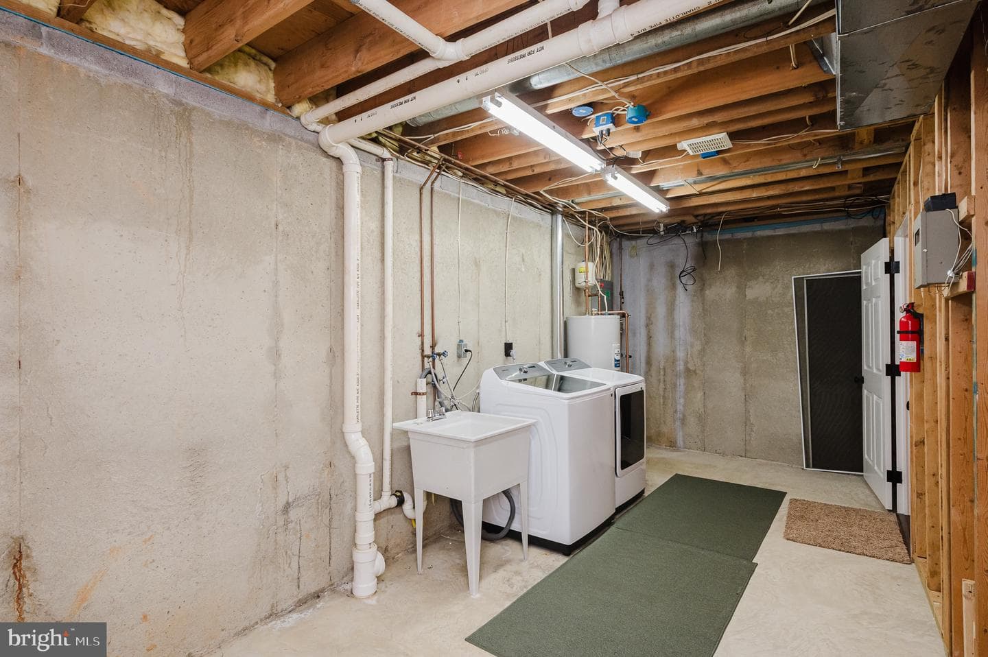 1245 Athens Court photo 41