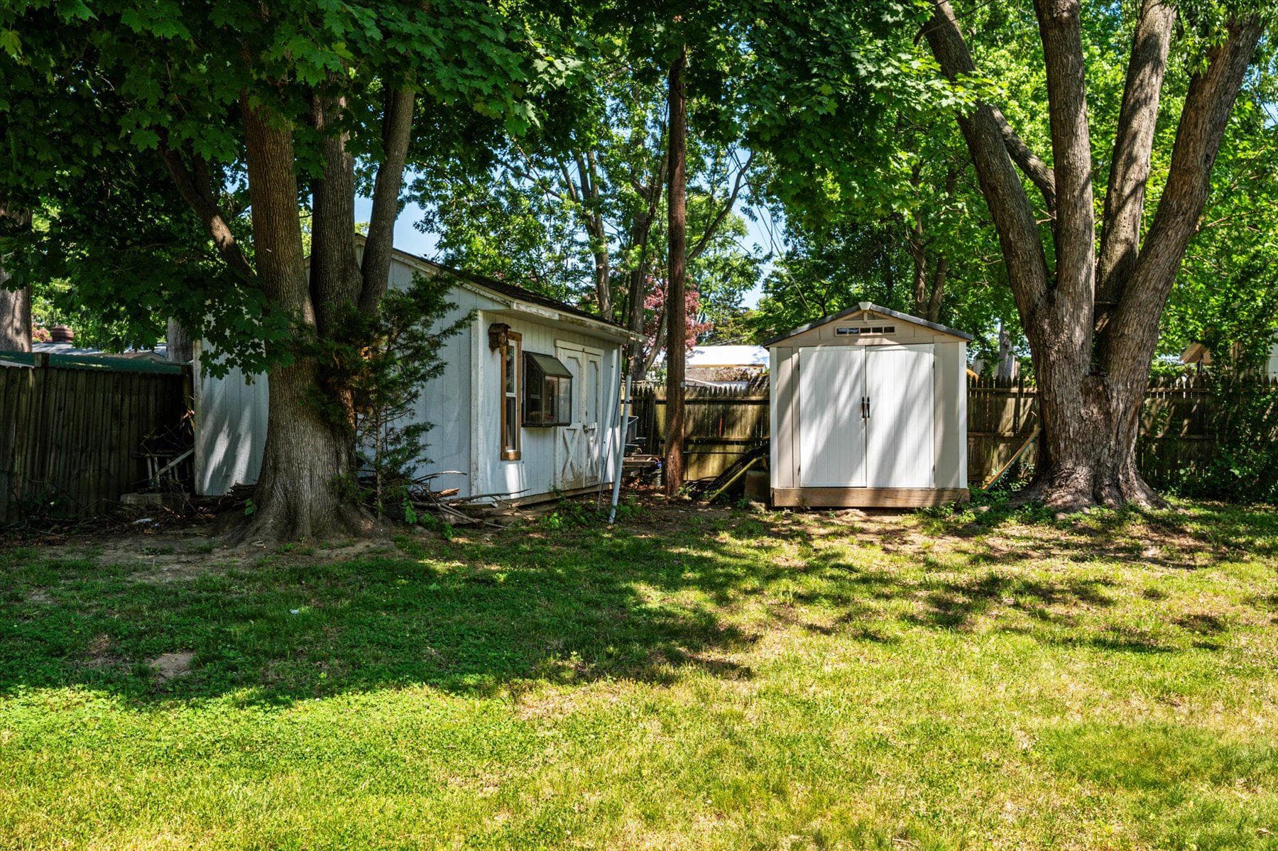 621 Wingleaf Court photo 34