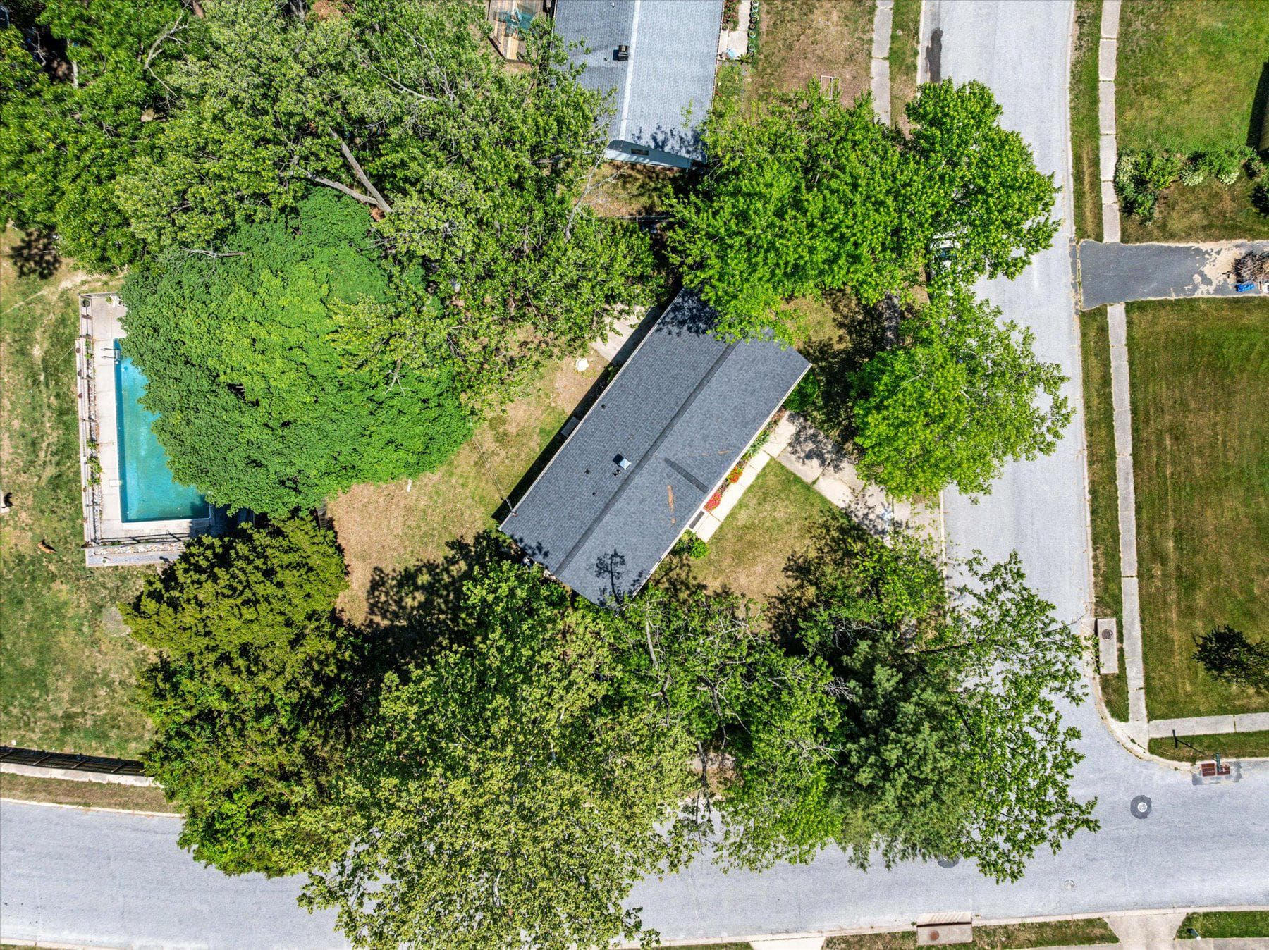 621 Wingleaf Court photo 39