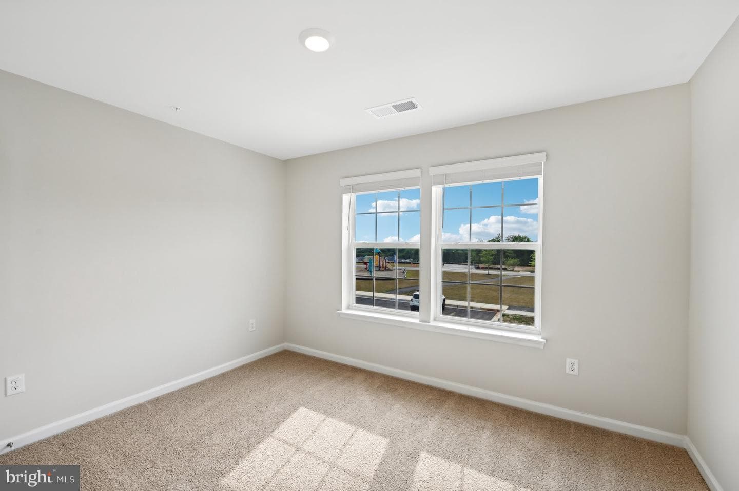 707 Managrass Drive photo 24