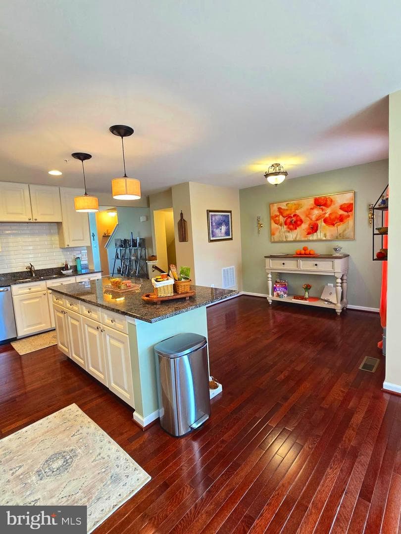 1438 Wellspring Drive photo 9