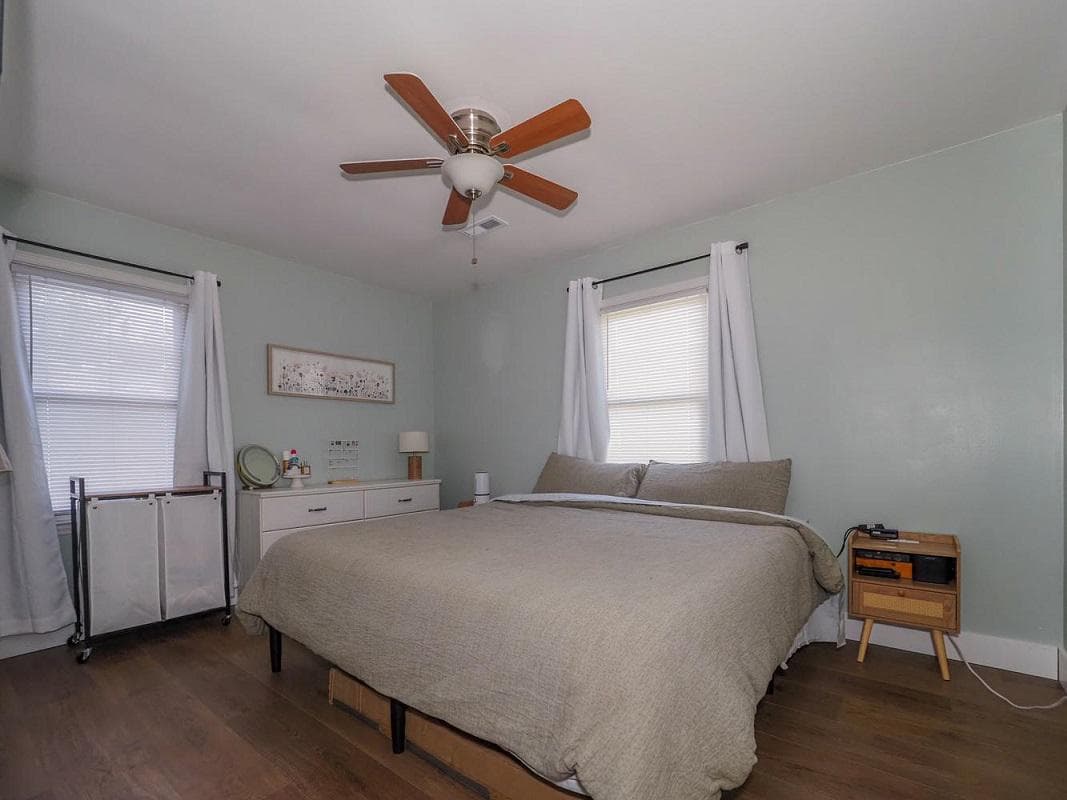 50 Mitchell Avenue photo 11