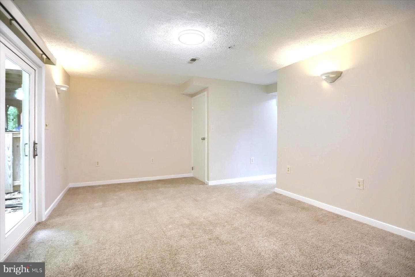 506 Hemler Court photo 24