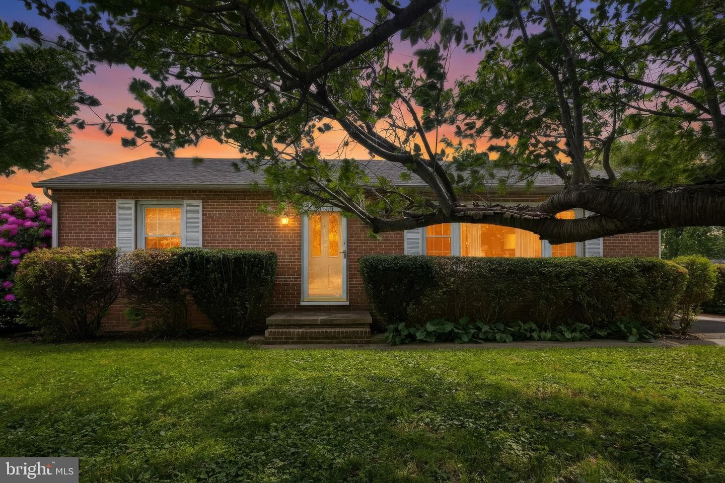817 Maryland Avenue photo 3