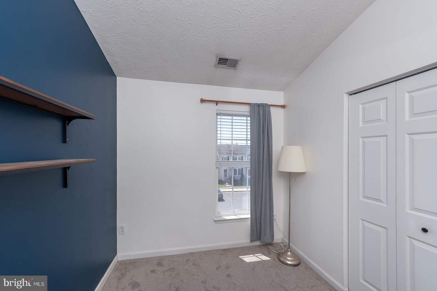 1069 Jeanett Way photo 18