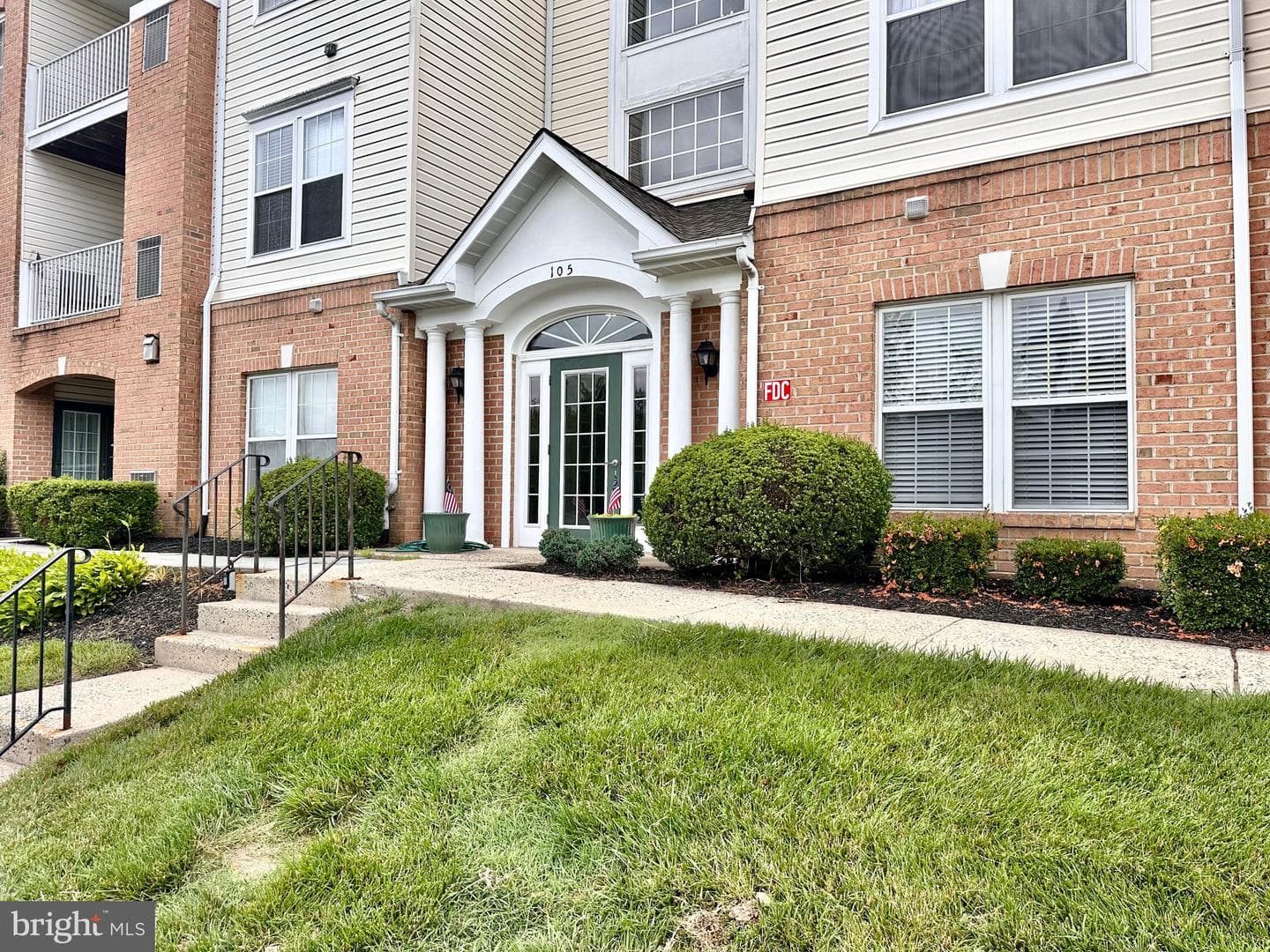 105 Sunshine Court #k photo 3