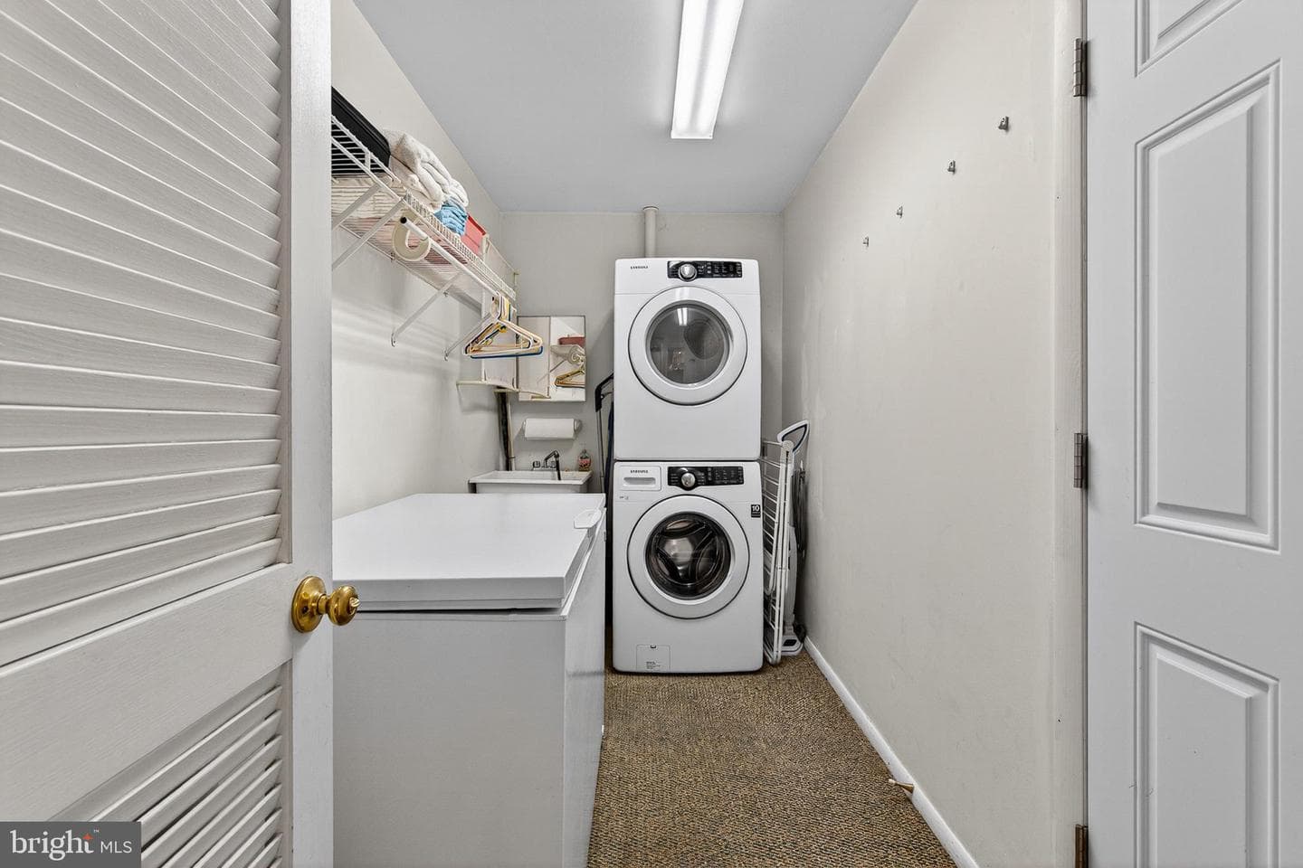 112 W Heather Road photo 21