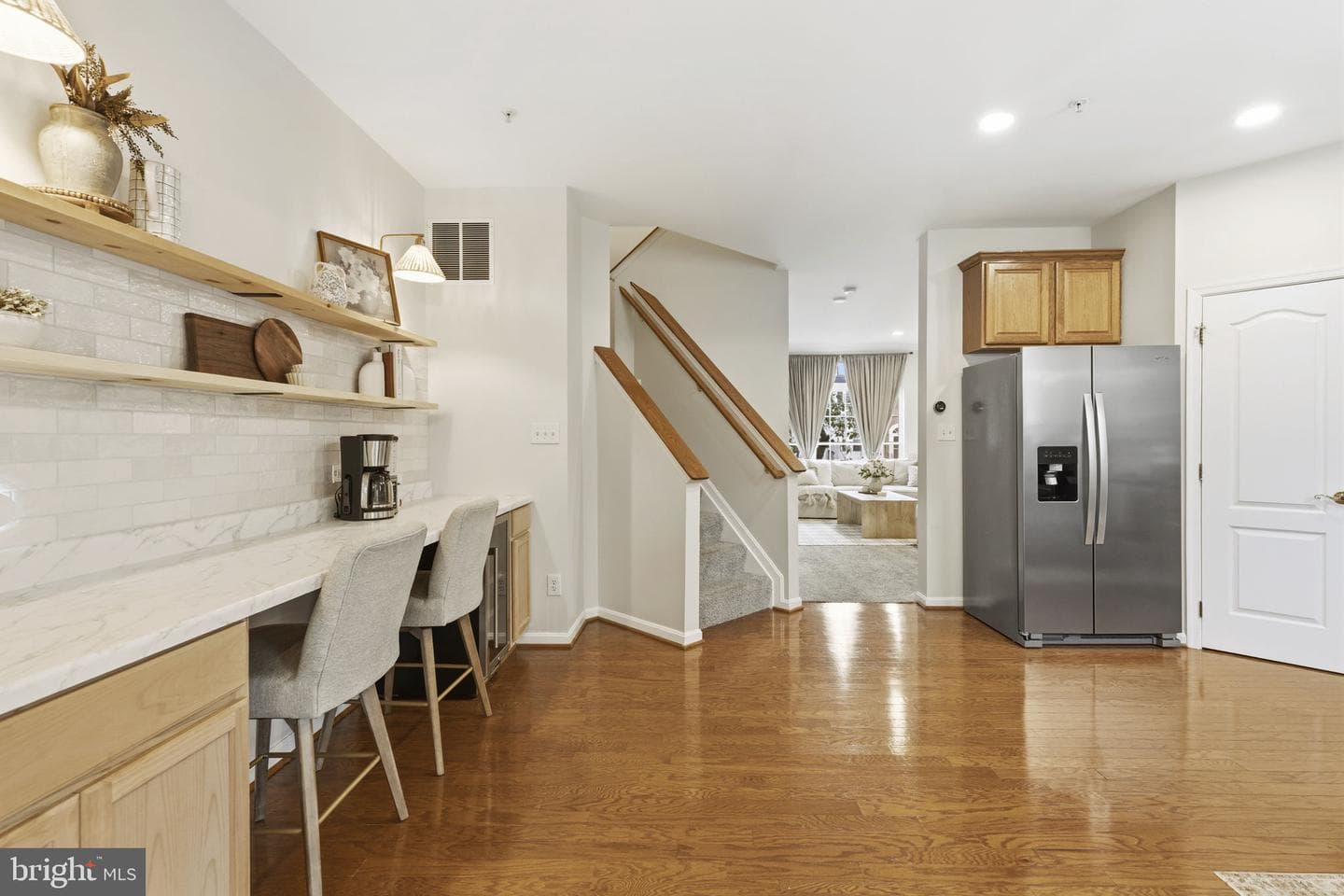 587 Kirkcaldy Way photo 15