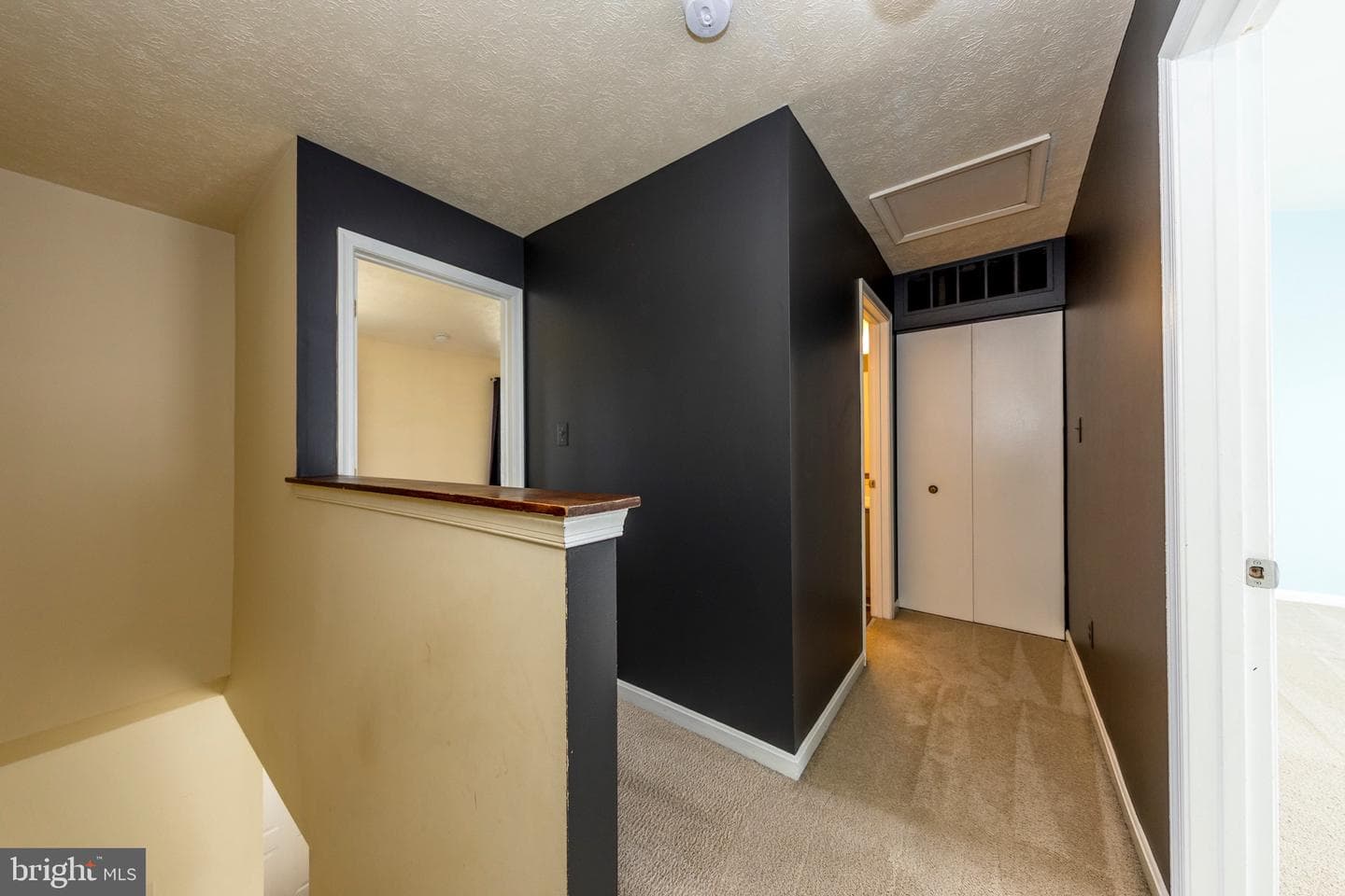 104 Remington Circle photo 12