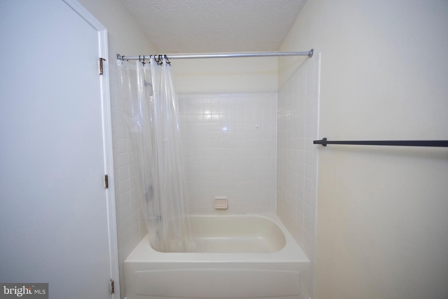 104 Remington Circle photo 16