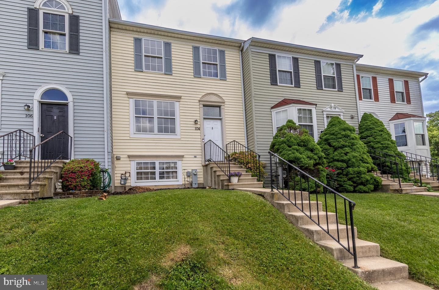 104 Remington Circle photo 2