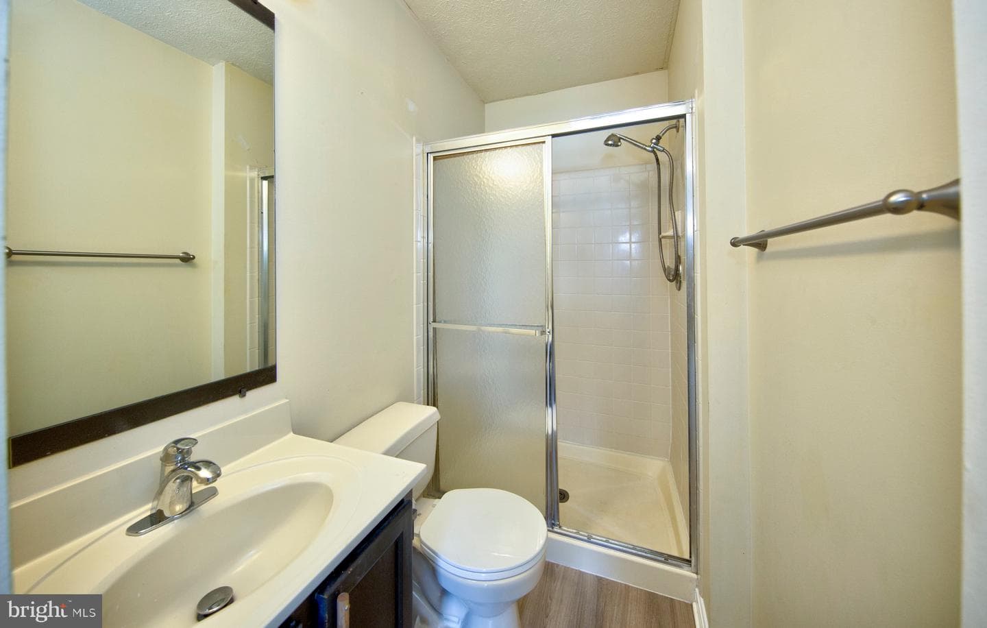 104 Remington Circle photo 20