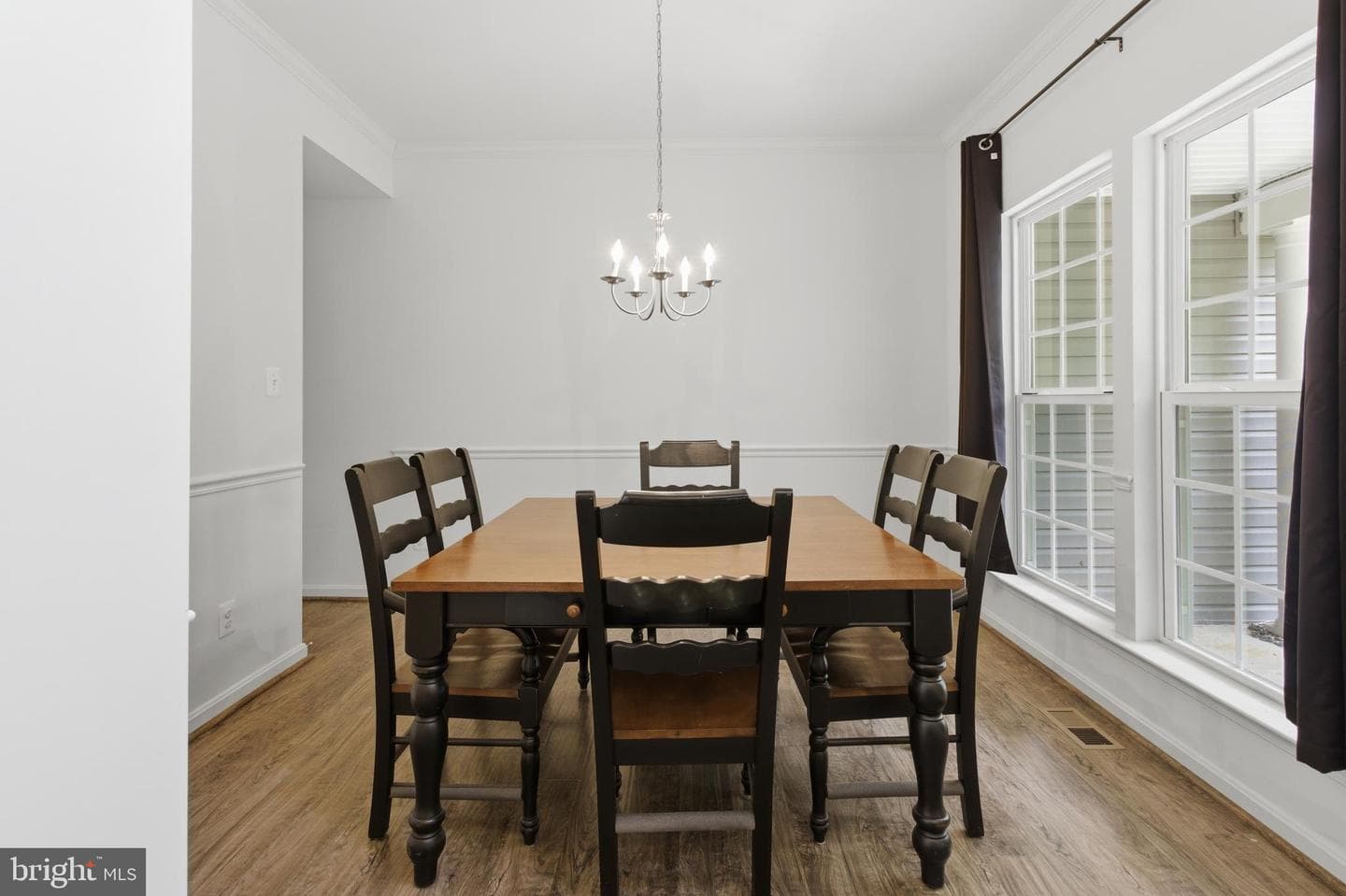 2129 Sherwood Lane photo 8