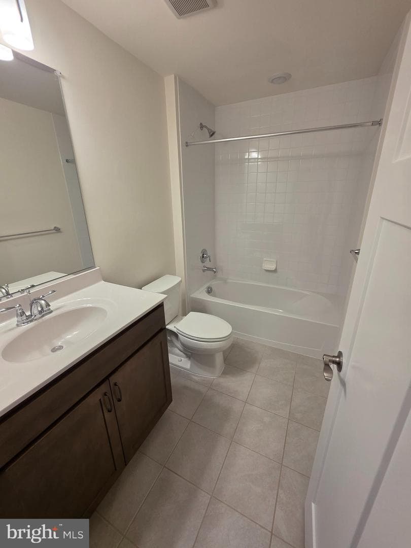 #142-3636 Dexter Court photo 55