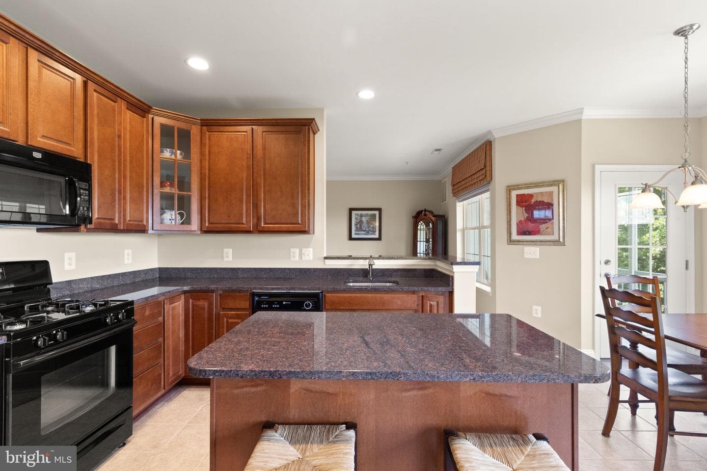 1813 Selvin Drive #303 photo 13