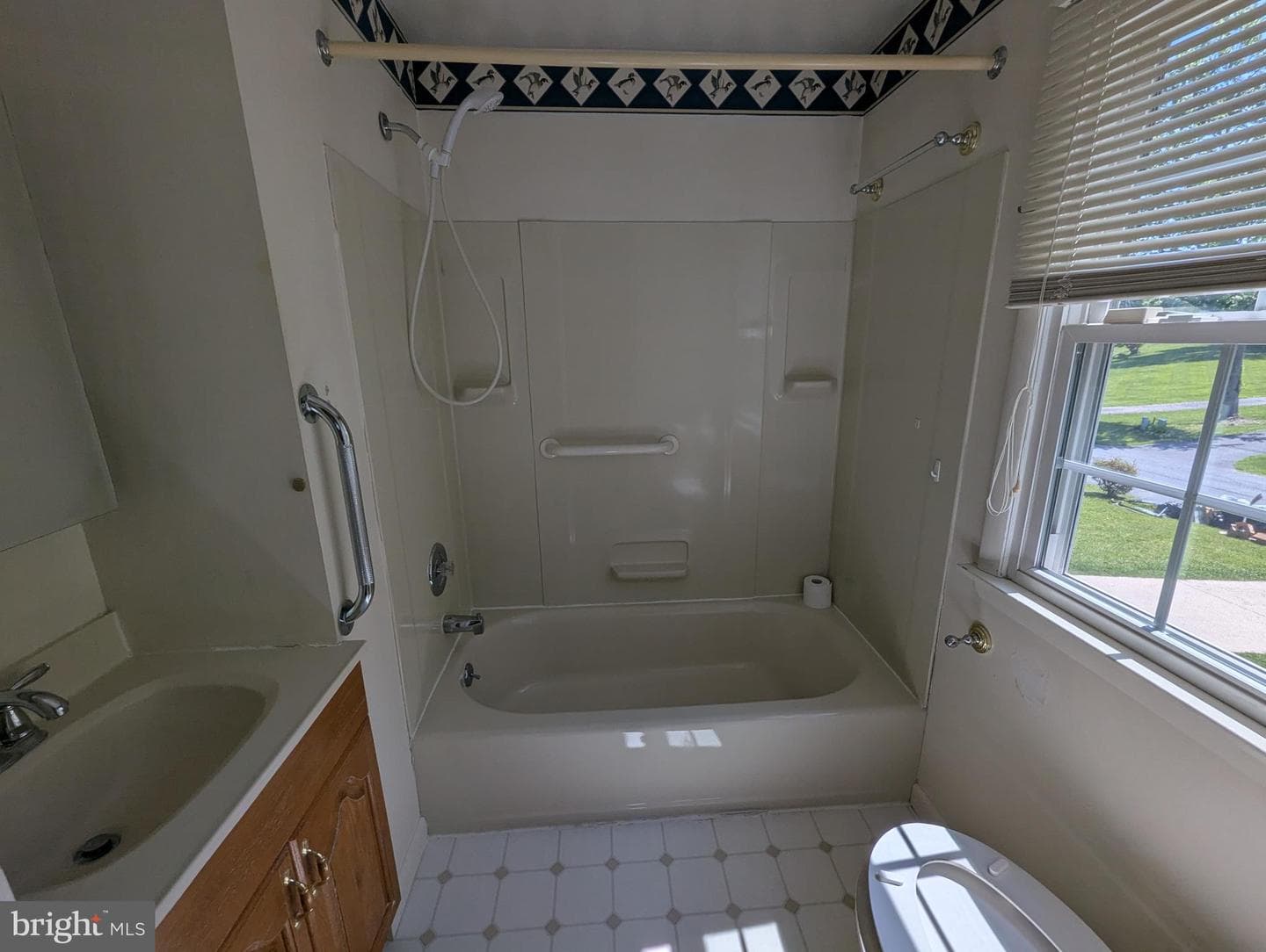 2408 Dixie Lane photo 20