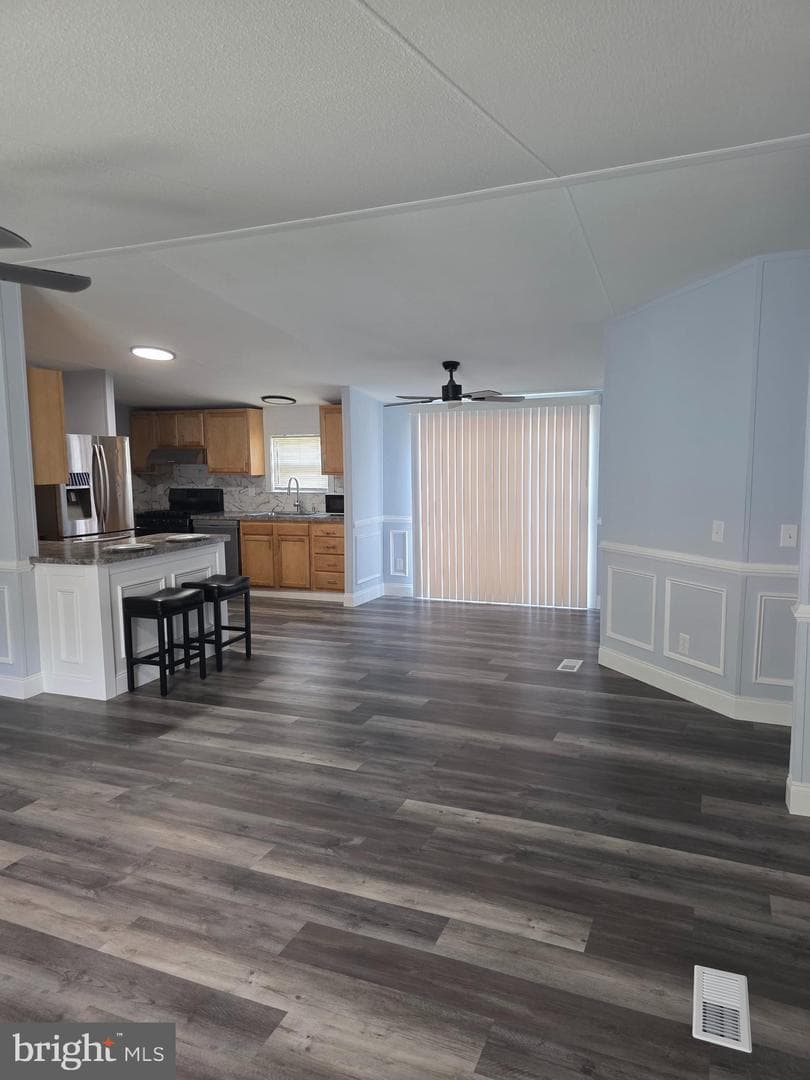 1824 Emily Drive photo 6