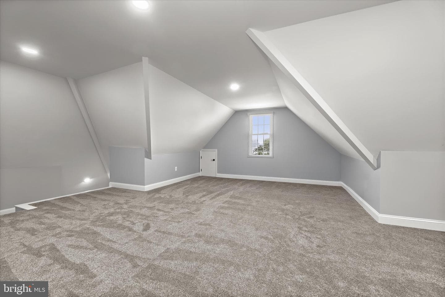 3003 Sheffield Court photo 72
