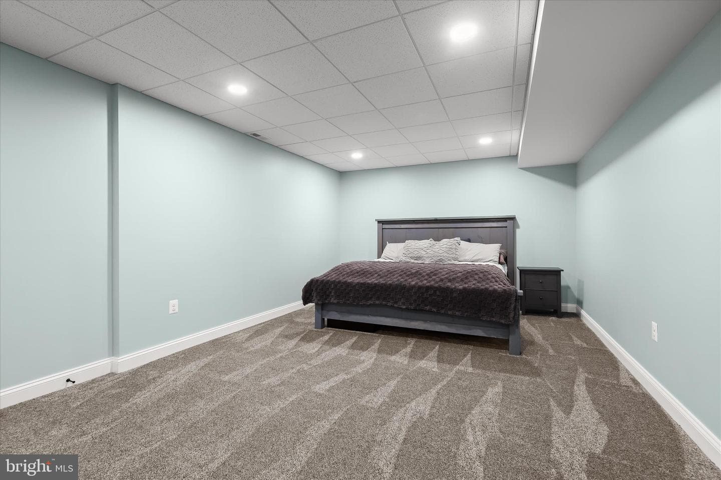 3003 Sheffield Court photo 80