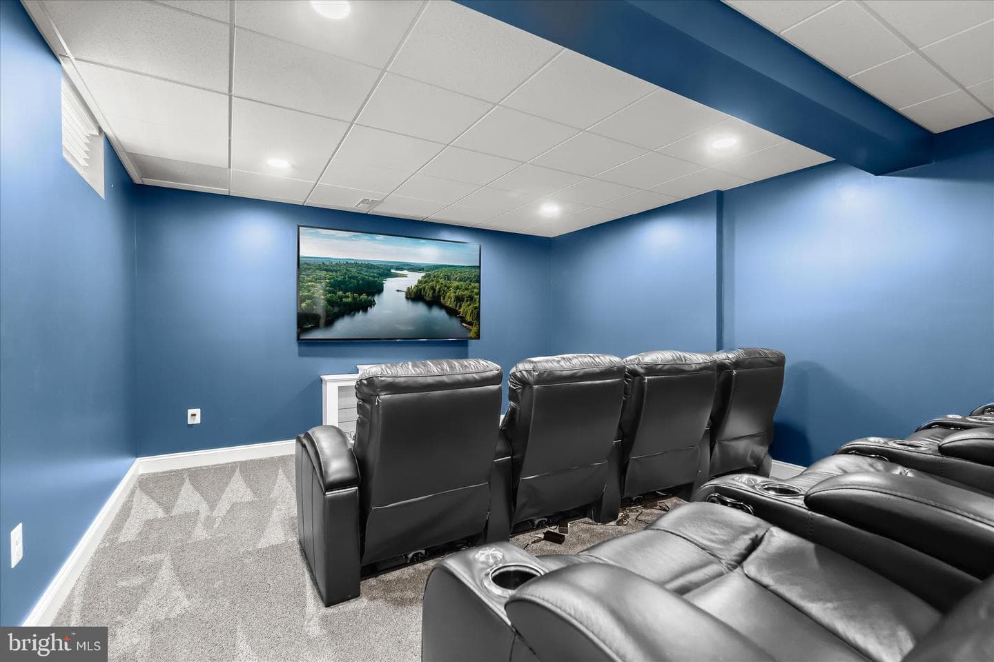3003 Sheffield Court photo 86