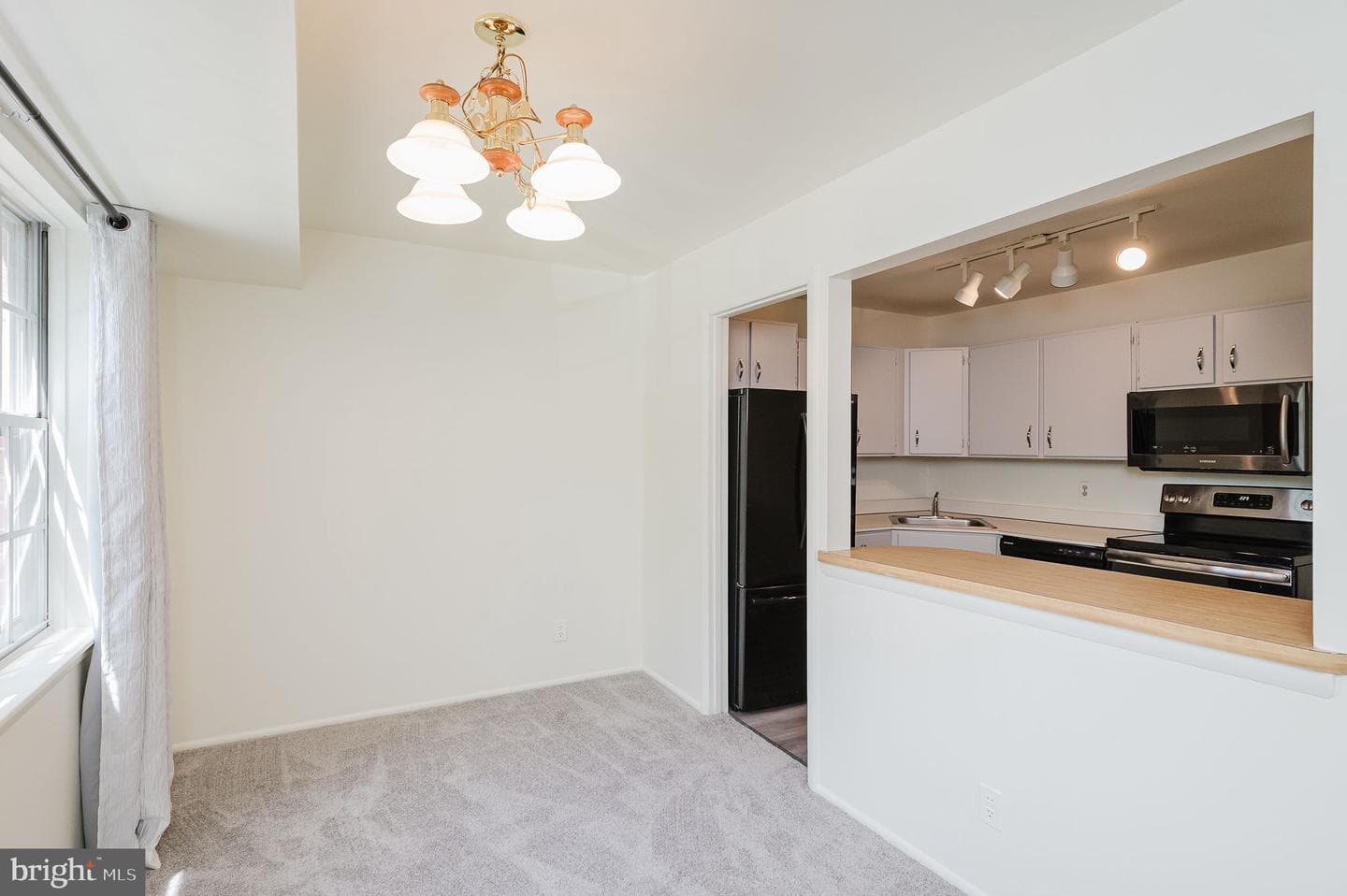 201 Crocker Drive #201-D photo 11