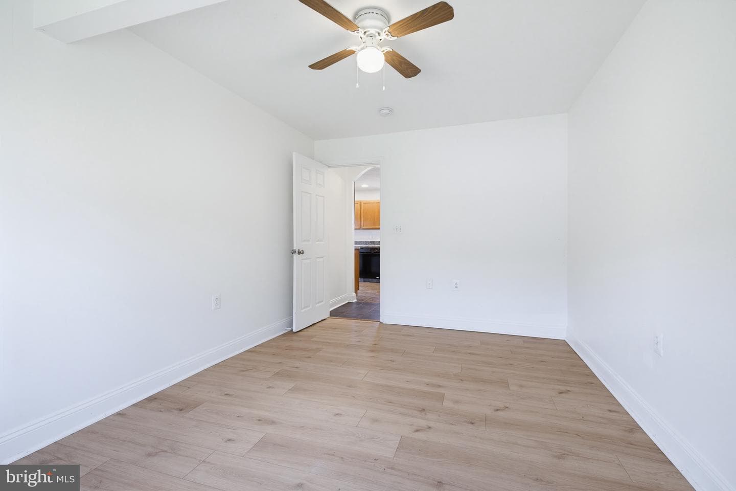 403 Ensor Court photo 23