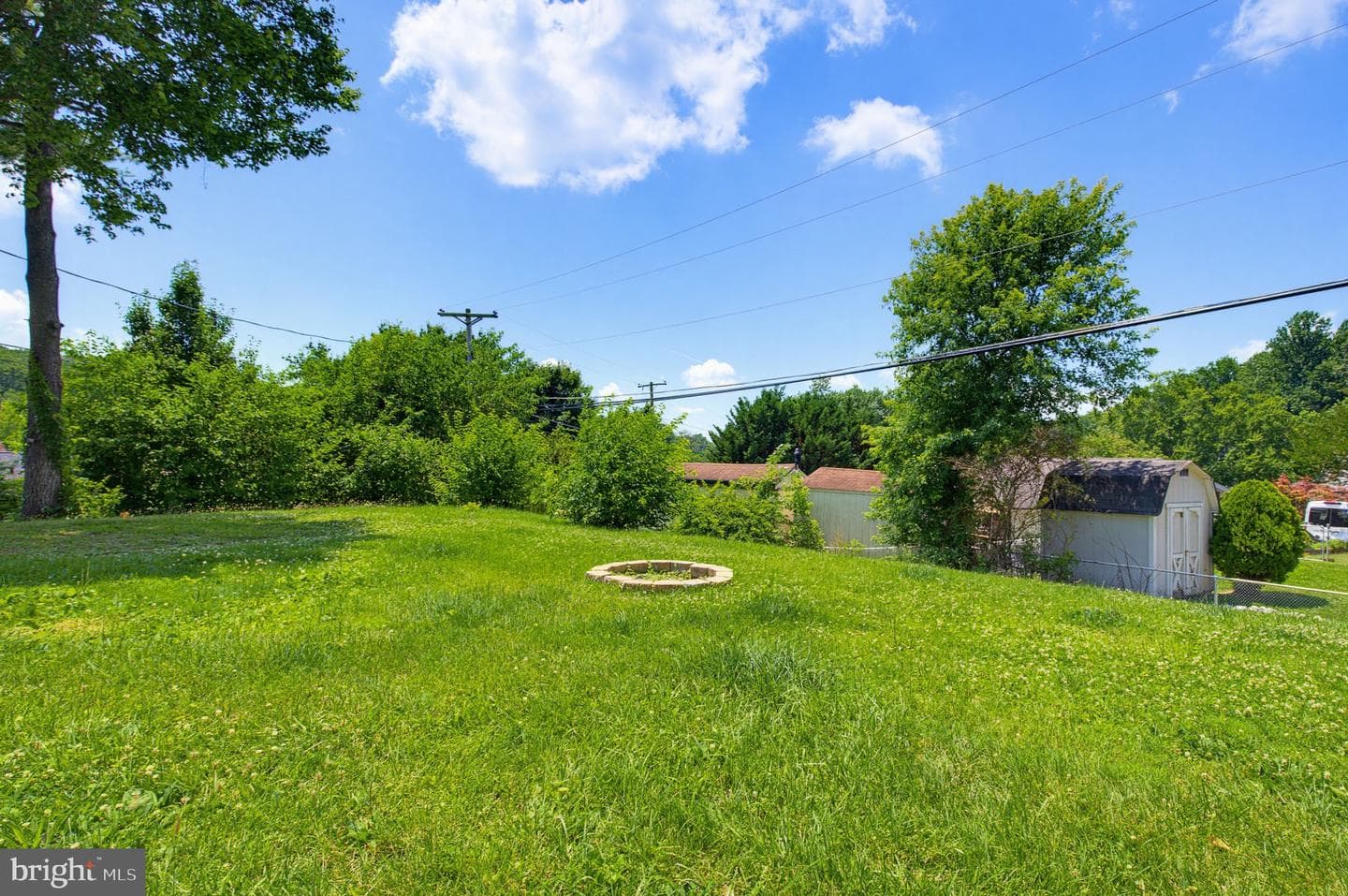 403 Ensor Court photo 33