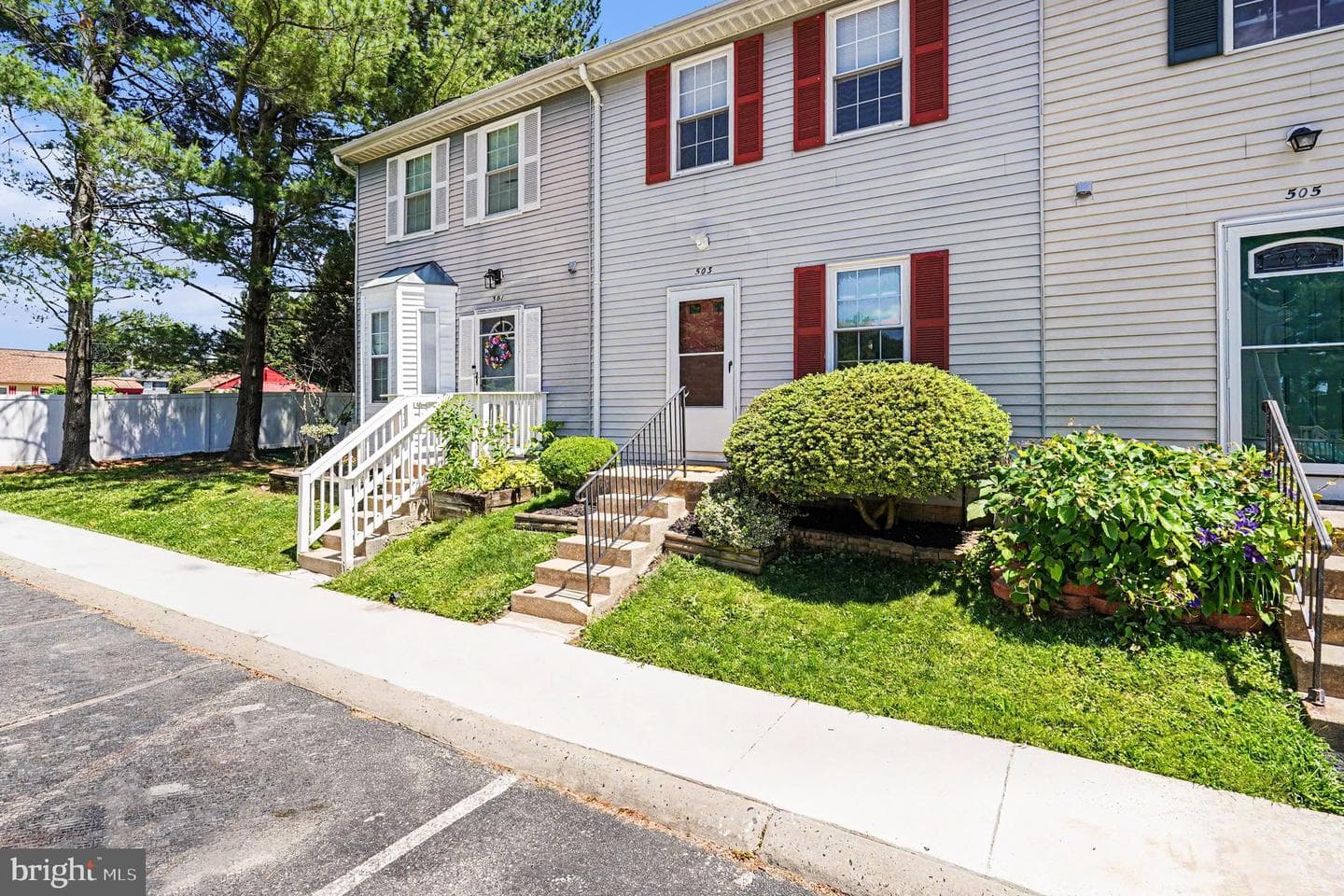 503 Park Manor Circle #31 photo 3