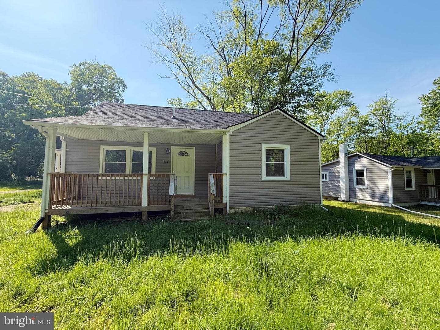 1535 Mitchell Lane photo 2