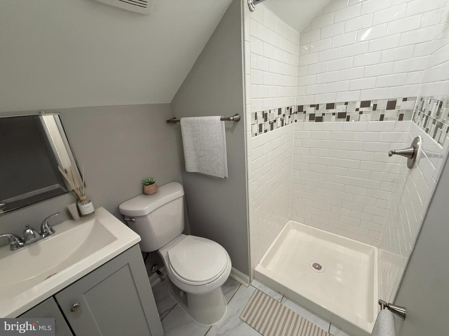 1535 Mitchell Lane photo 21