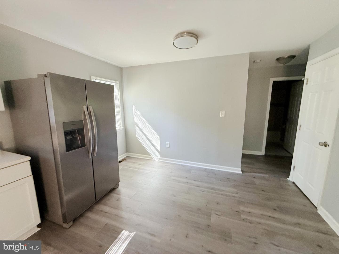 1535 Mitchell Lane photo 7