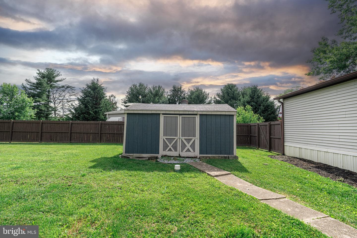 4403 Sanford Court photo 30