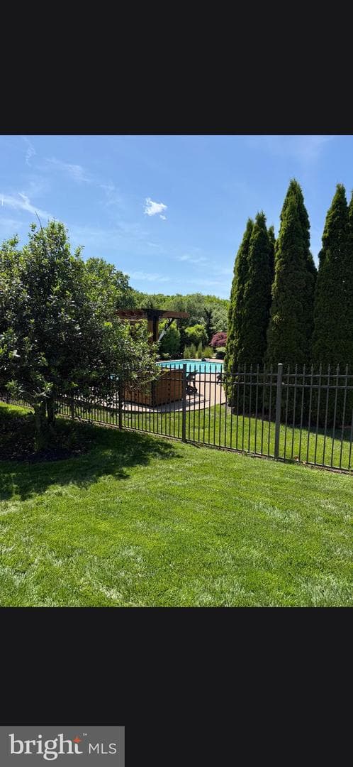 714 Monarchos Drive photo 44