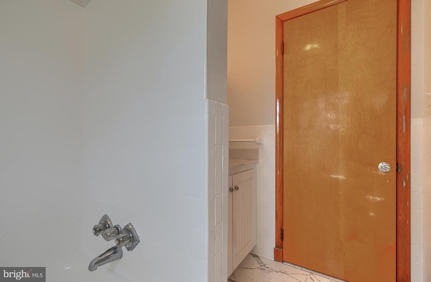 1009 Trimble Road photo 26