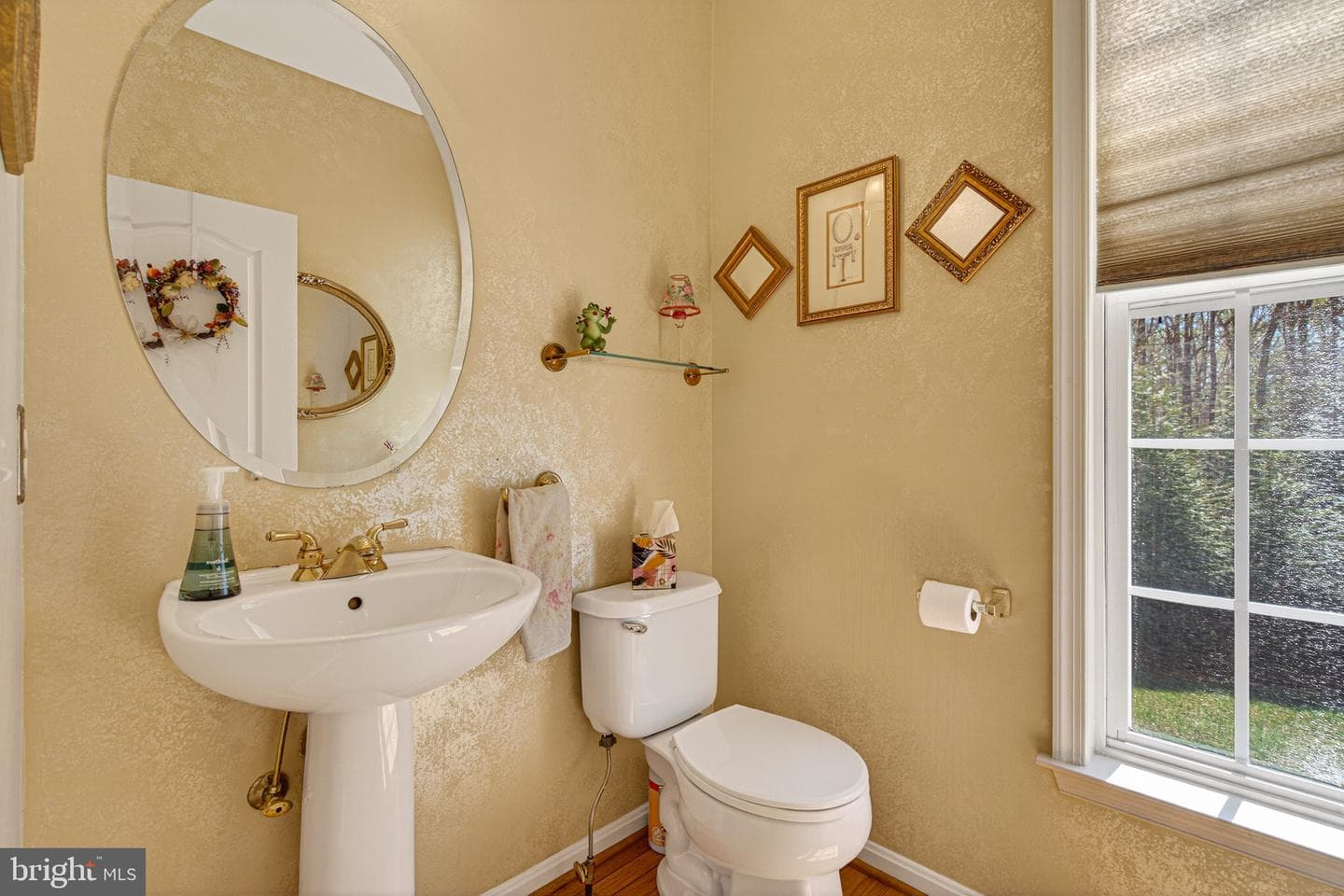 1504 Oakville Court photo 15