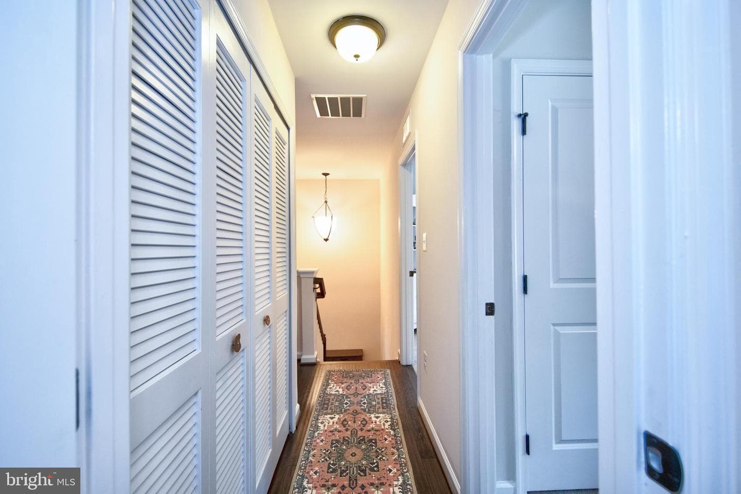 1305 Dickinson Court photo 12
