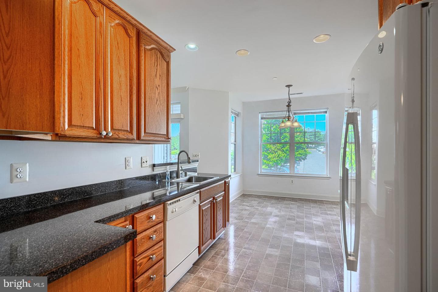 1604 Martha Court #201 photo 16