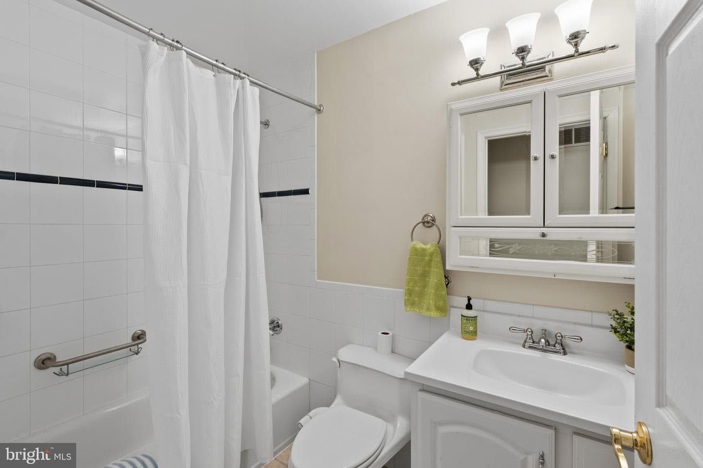 2700 Hunting Ridge Court photo 19