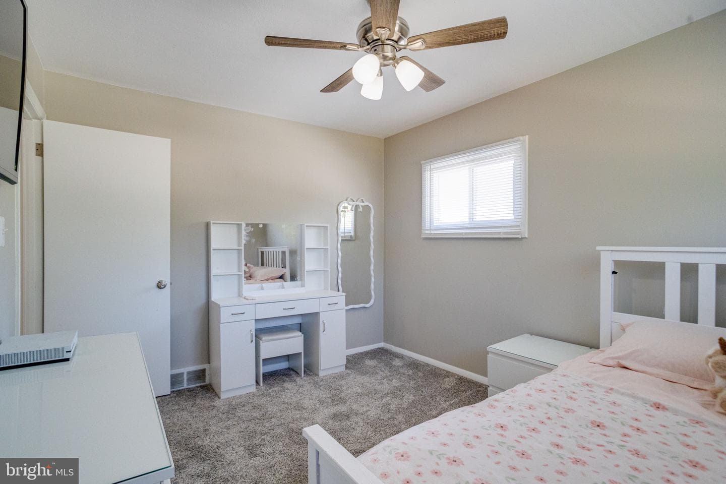 442 Bernice Terrace photo 36