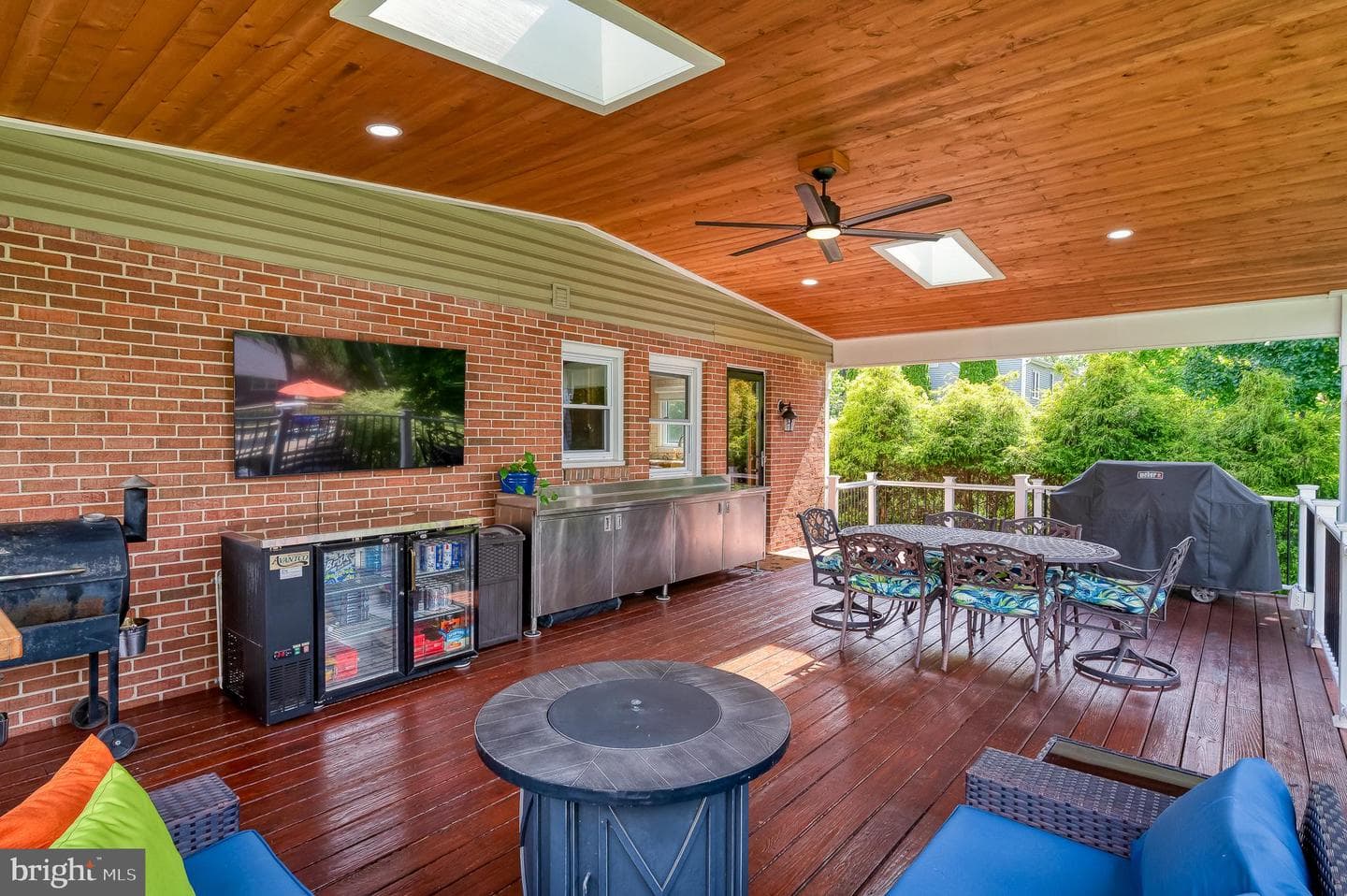 504 Plumtree Road photo 40