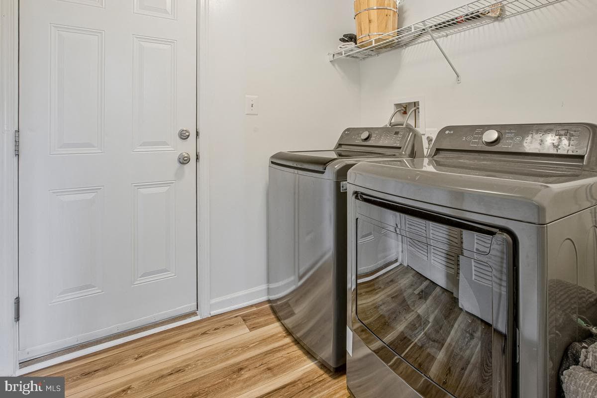 610 Snowberry Way photo 26