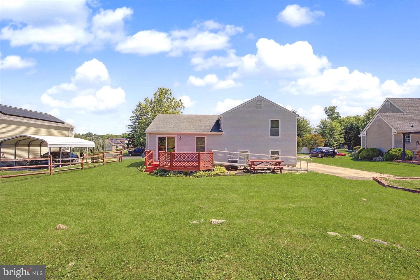 958 Edmund Street photo 24