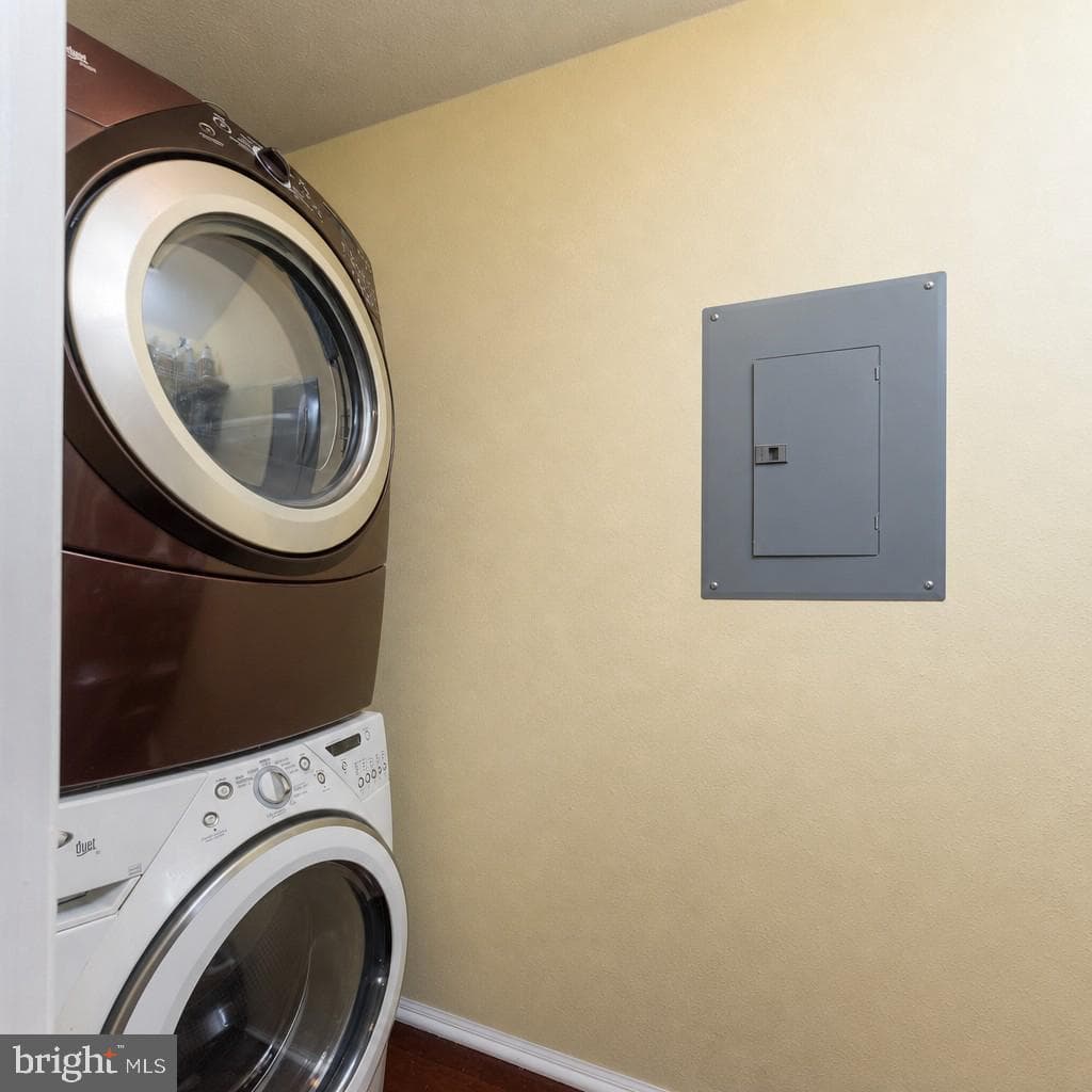 602 Churchill Road #602-P photo 27