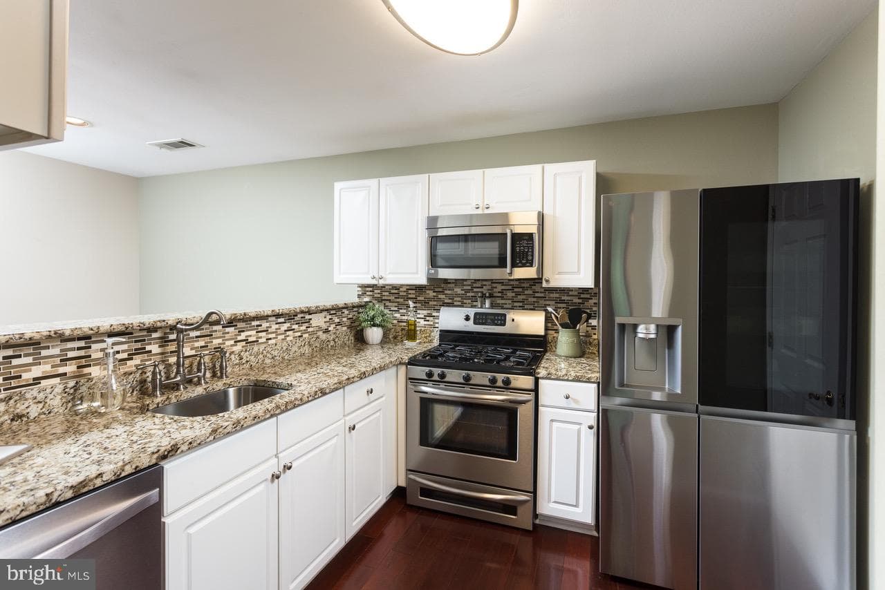 602 Churchill Road #602-P photo 7