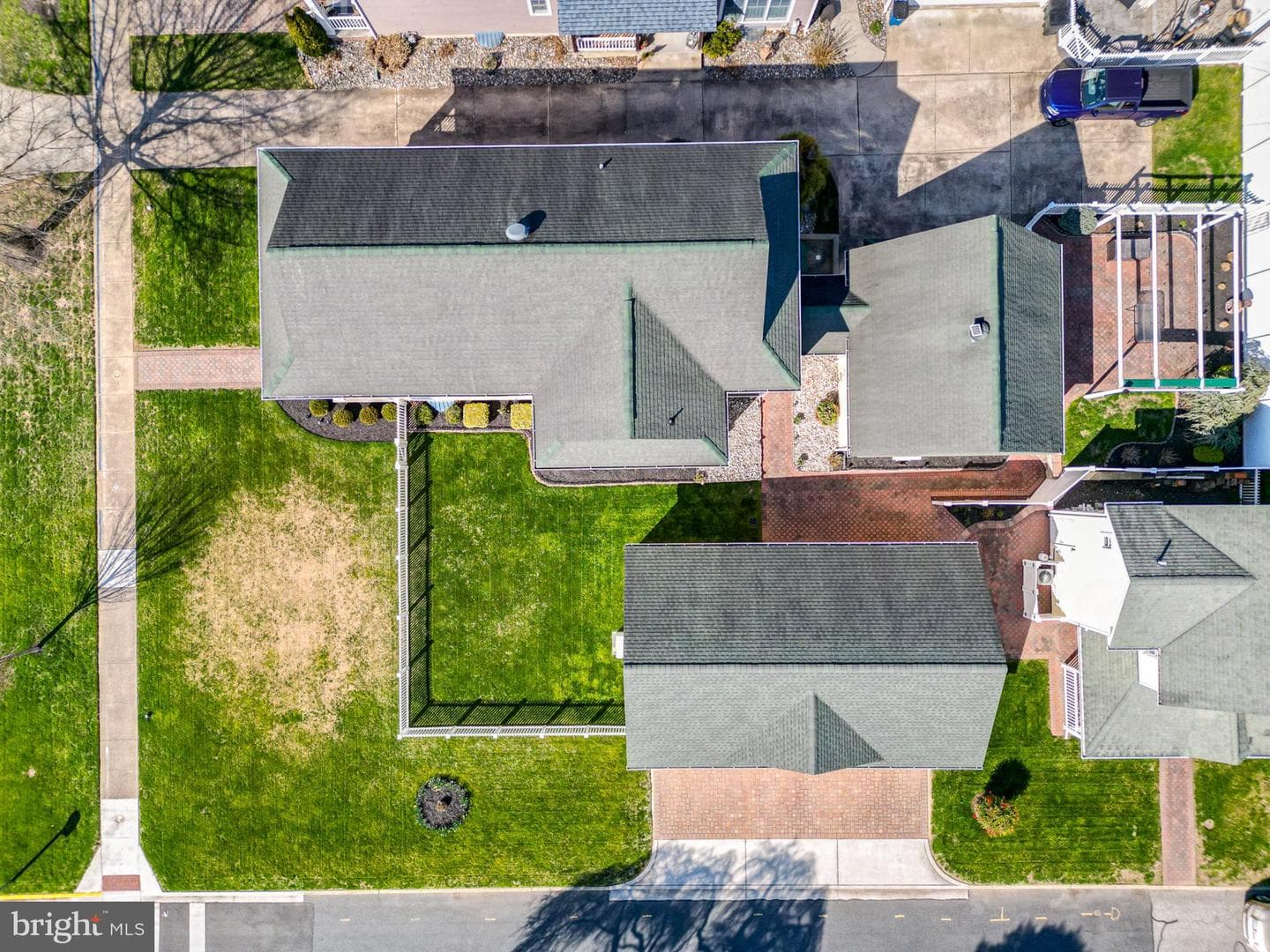 457 Lafayette Street photo 12